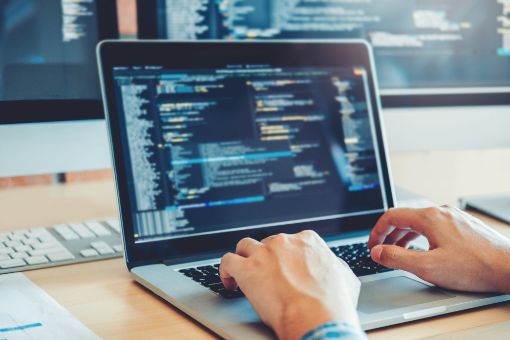 Kelebihan Penggunaan CMS untuk Sistem Pemantauan Laman Web Kerajaan (SPLaSK) 1 Kelebihan Penggunaan CMS untuk Sistem Pemantauan Laman Web Kerajaan (SPLaSK)